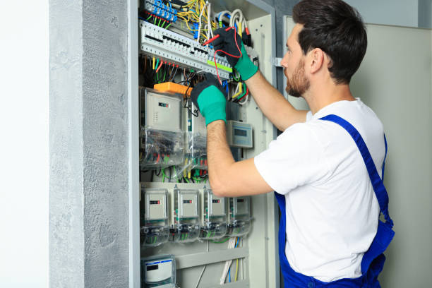 Best Electrical Outlet Repair  in Spencer, IA